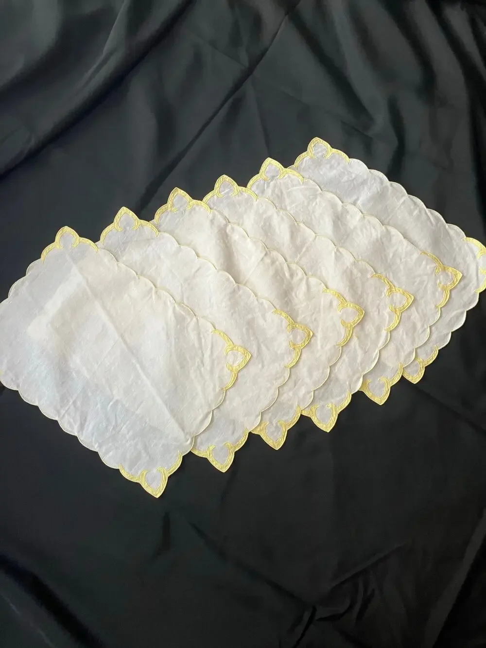 Vintage Linen Placemats Set of 6 White Yellow Embroidered Scalloped Table Mats